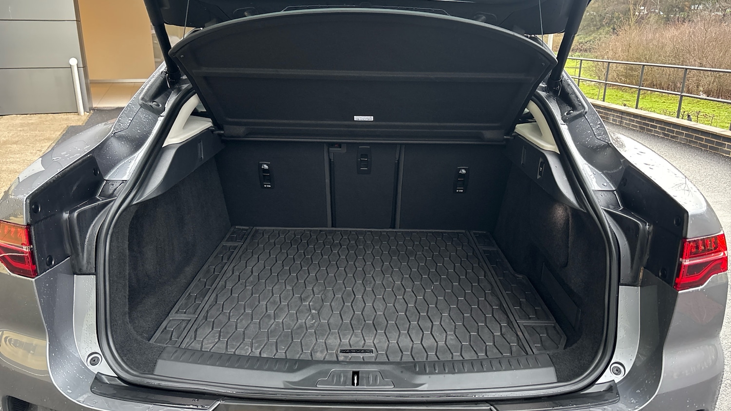 Used Jaguar I-Pace 2021 for sale - 76968736: Photo 10