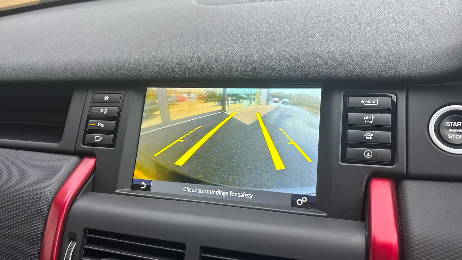 Used Land Rover Discovery Sport 2017 for sale - 76787043: Photo 12