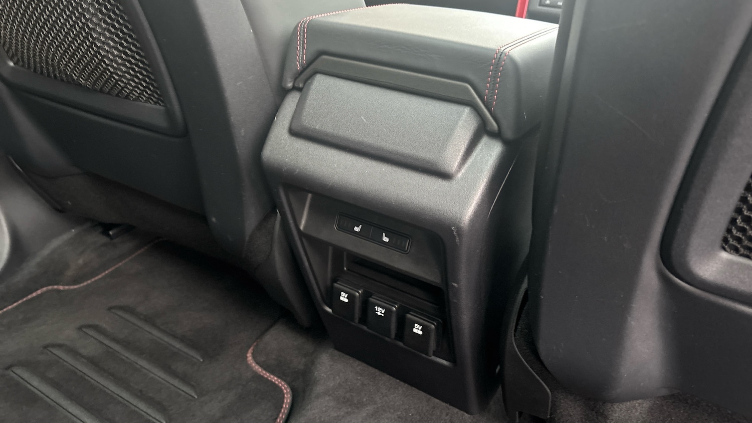 Used Land Rover Discovery Sport 2017 for sale - 76787043: Photo 18