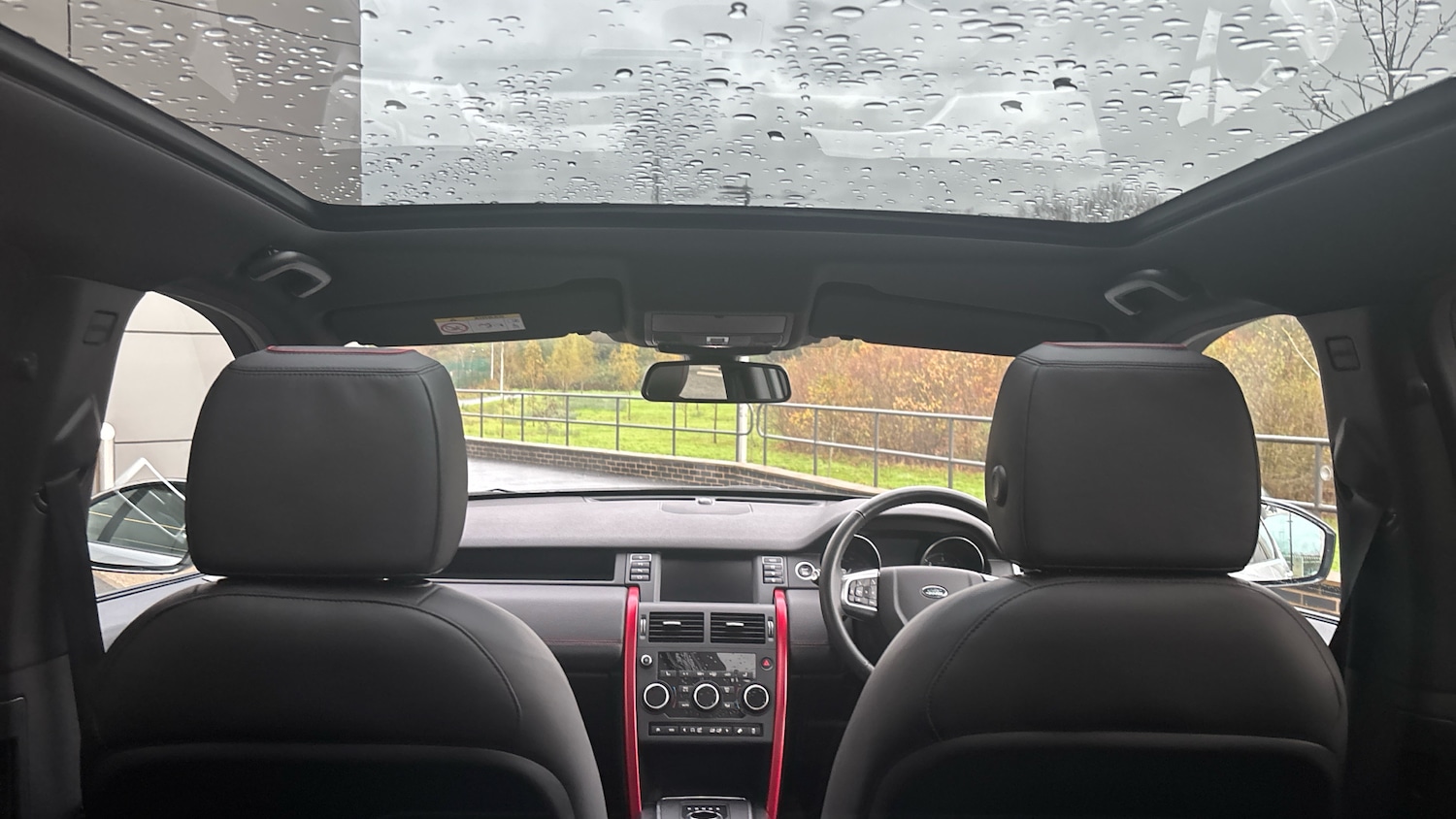 Used Land Rover Discovery Sport 2017 for sale - 76787043: Photo 42