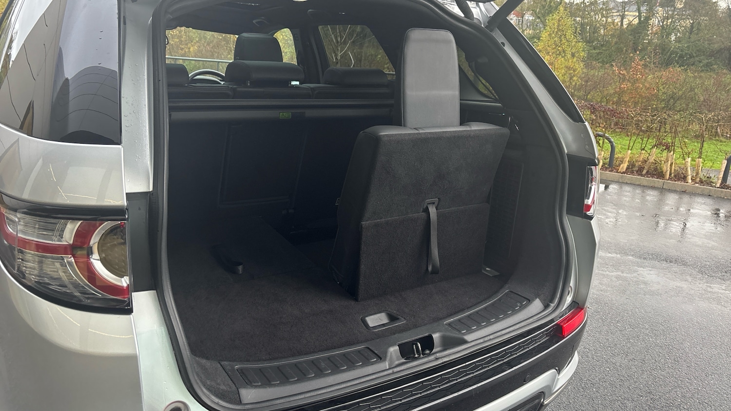 Used Land Rover Discovery Sport 2017 for sale - 76787043: Photo 43