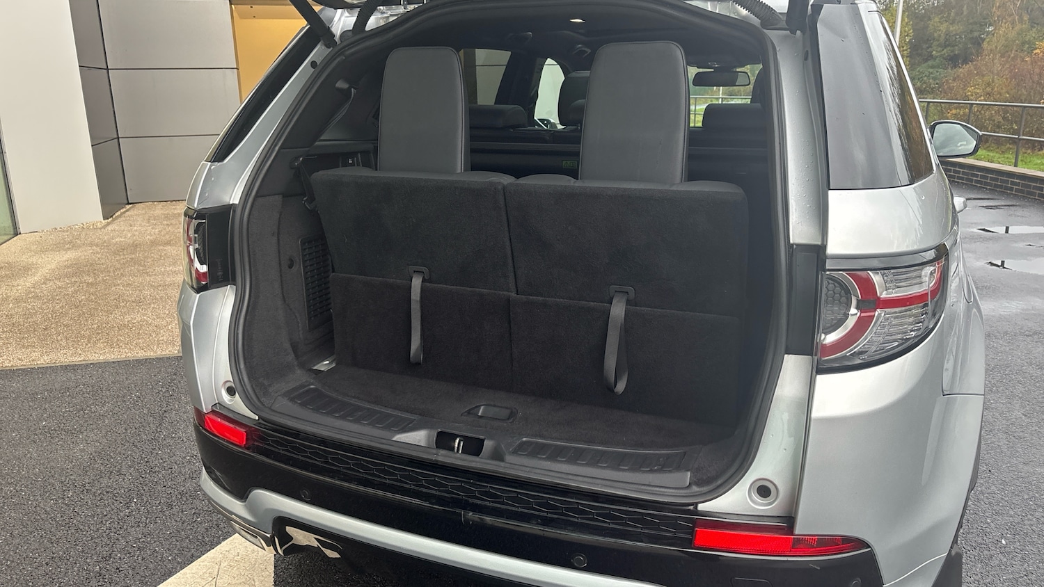 Used Land Rover Discovery Sport 2017 for sale - 76787043: Photo 44