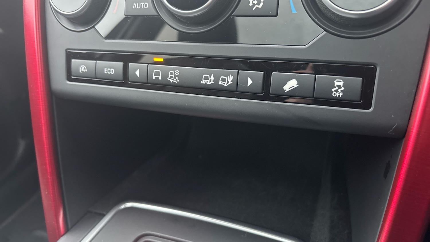 Used Land Rover Discovery Sport 2017 for sale - 76787043: Photo 50