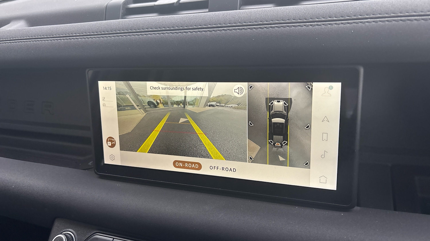 Used Land Rover Defender 2023 for sale - 76554124: Photo 12