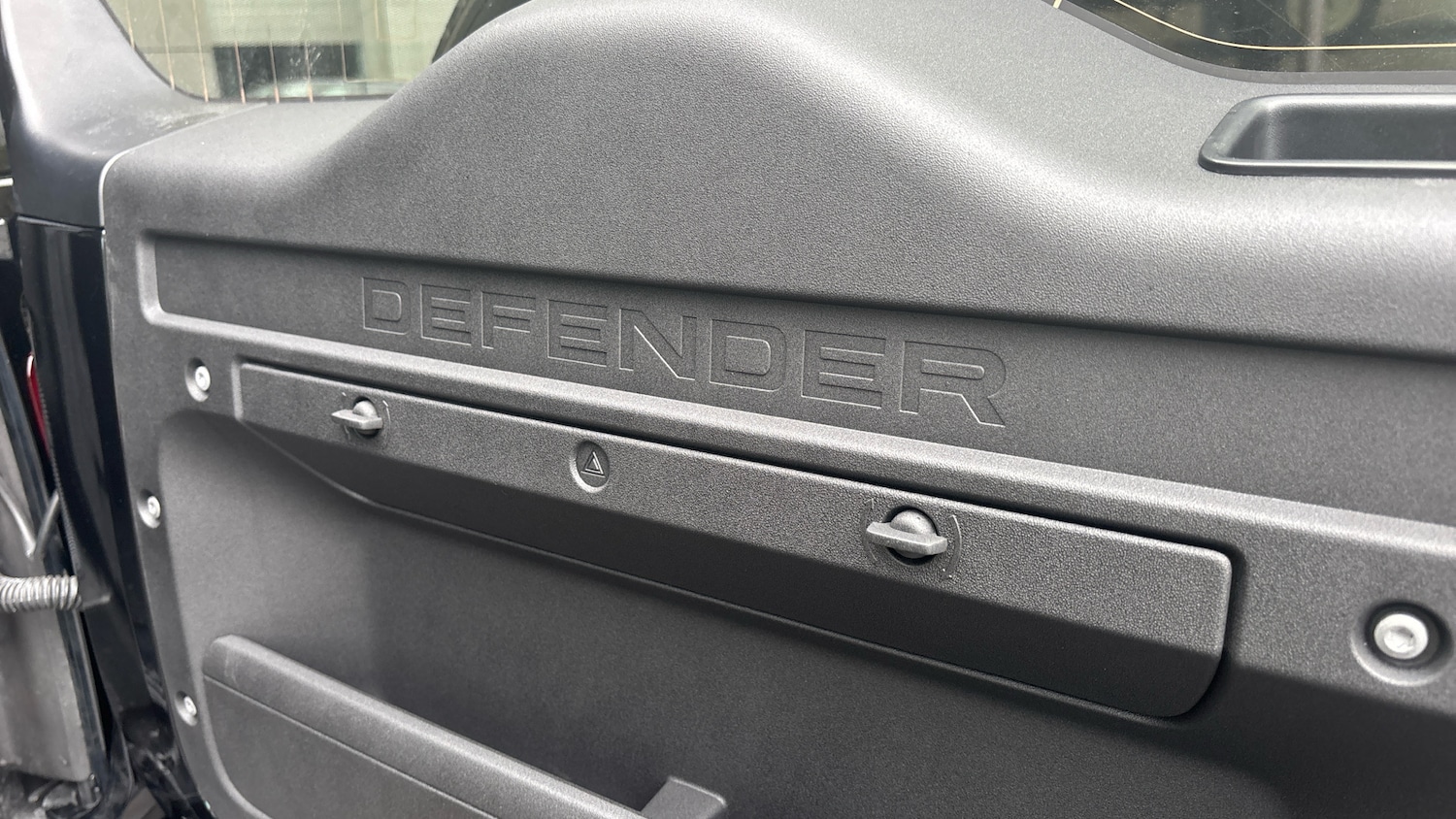 Used Land Rover Defender 2023 for sale - 76554124: Photo 44