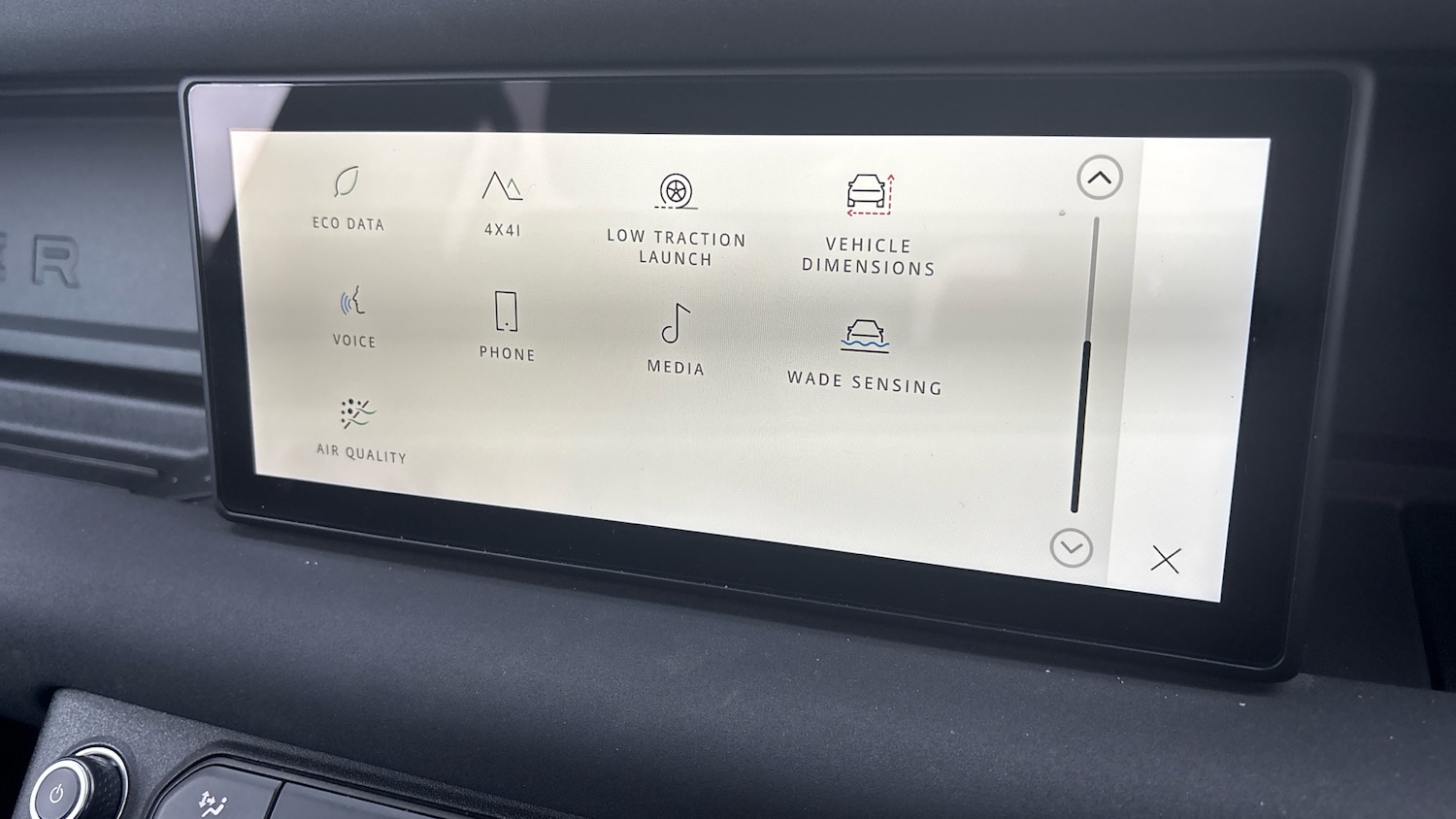 Used Land Rover Defender 2023 for sale - 76554124: Photo 51