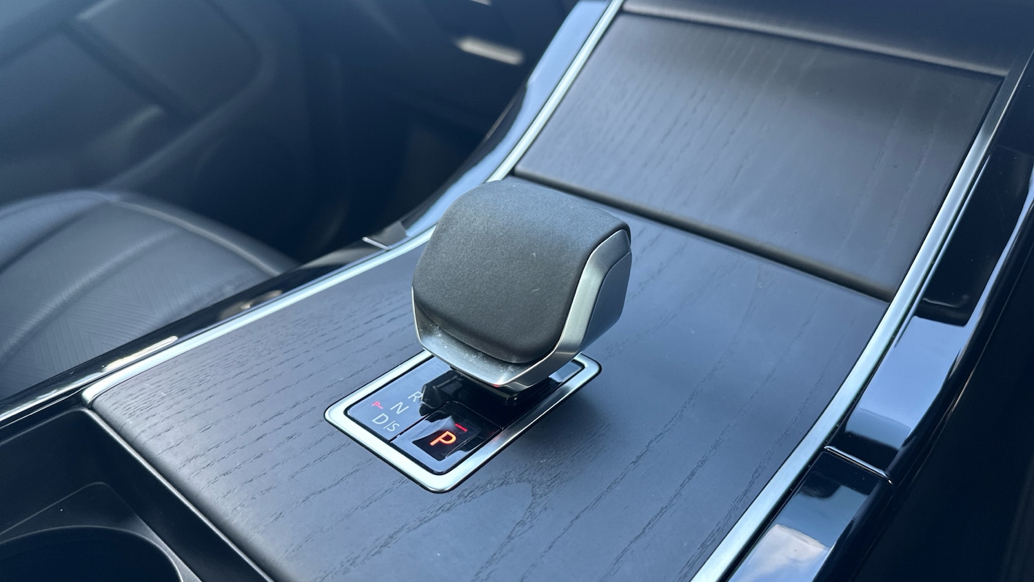 Used Land Rover Range Rover Evoque 2025 for sale - 77813284: Photo 13