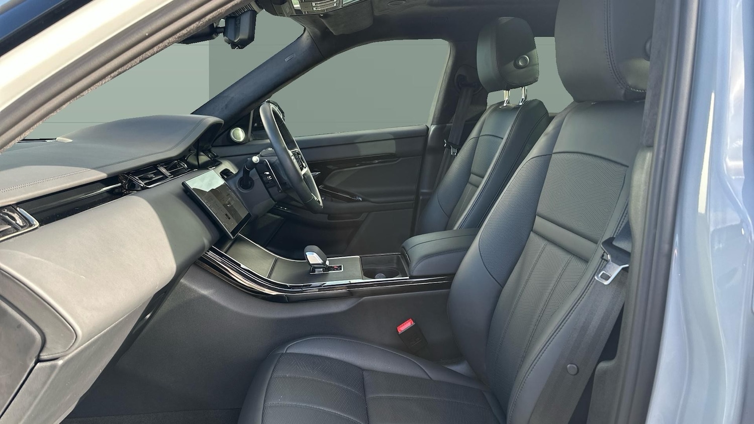 Used Land Rover Range Rover Evoque 2025 for sale - 77813284: Photo 3