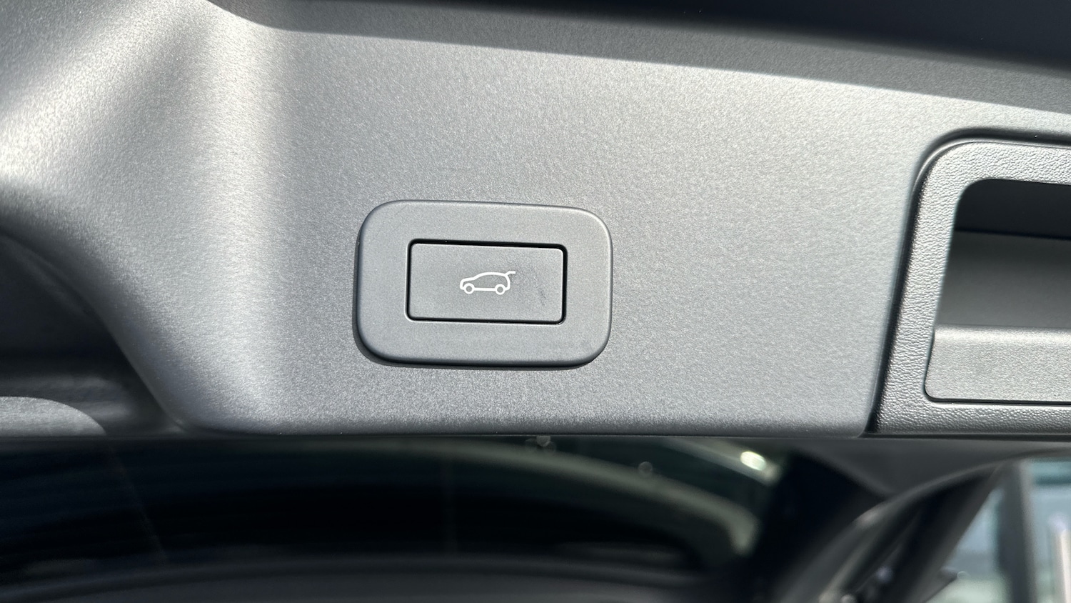 Used Land Rover Range Rover Evoque 2025 for sale - 77813284: Photo 30