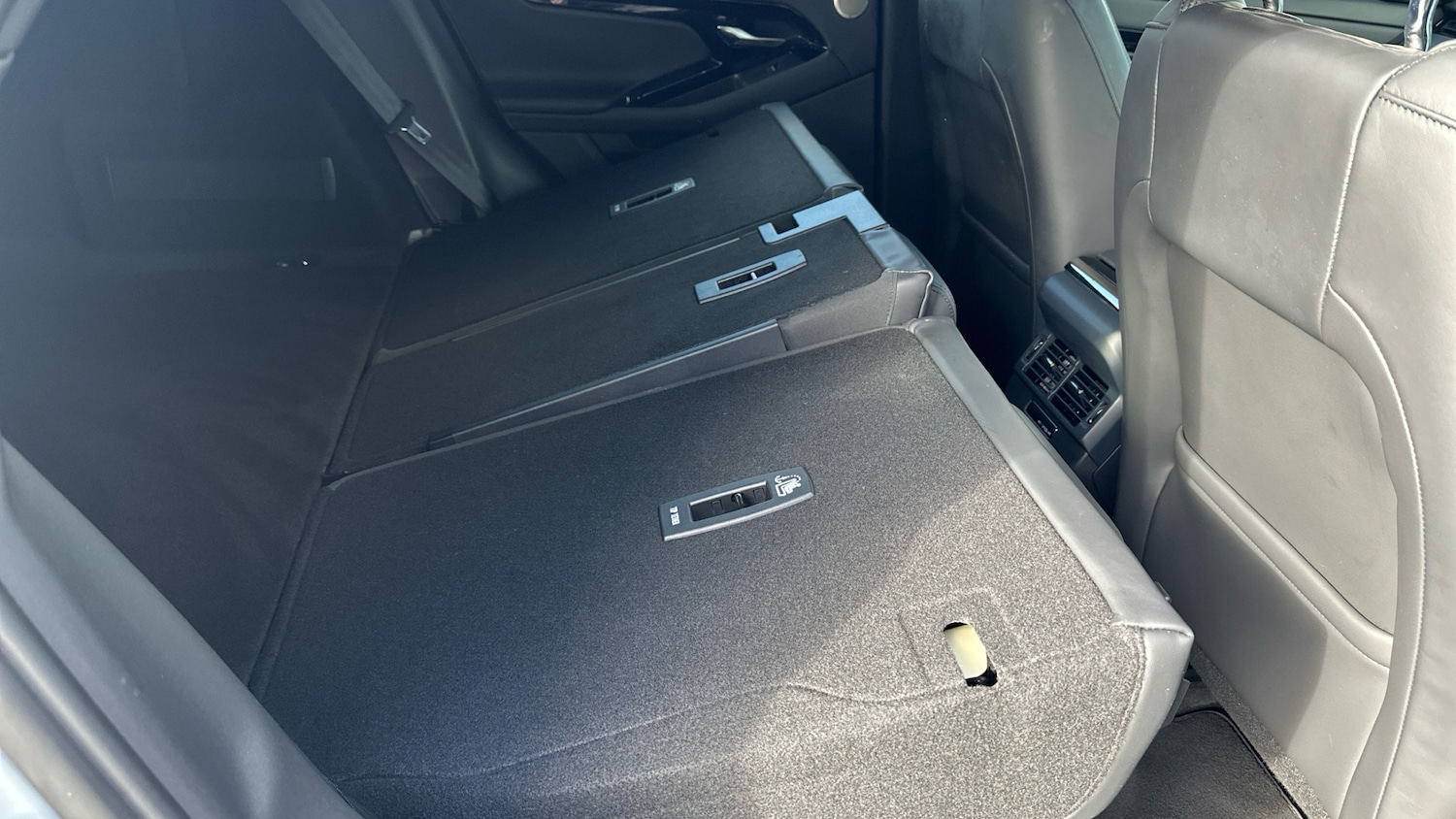 Used Land Rover Range Rover Evoque 2025 for sale - 77813284: Photo 35