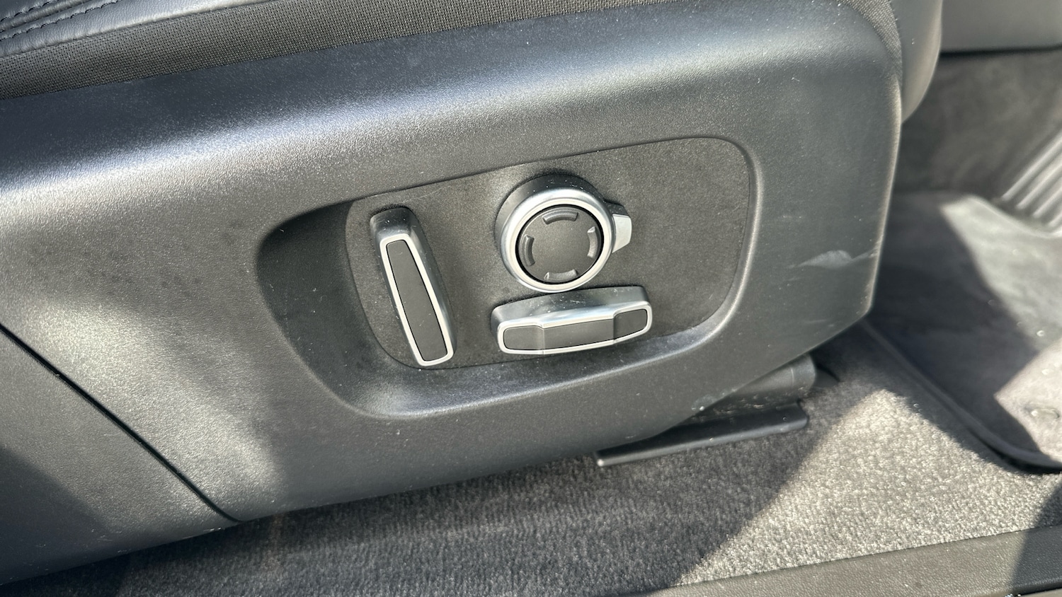 Used Land Rover Range Rover Evoque 2025 for sale - 77813284: Photo 42