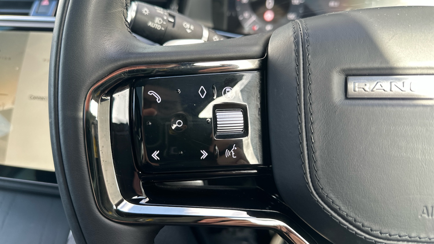 Used Land Rover Range Rover Evoque 2025 for sale - 77813284: Photo 46