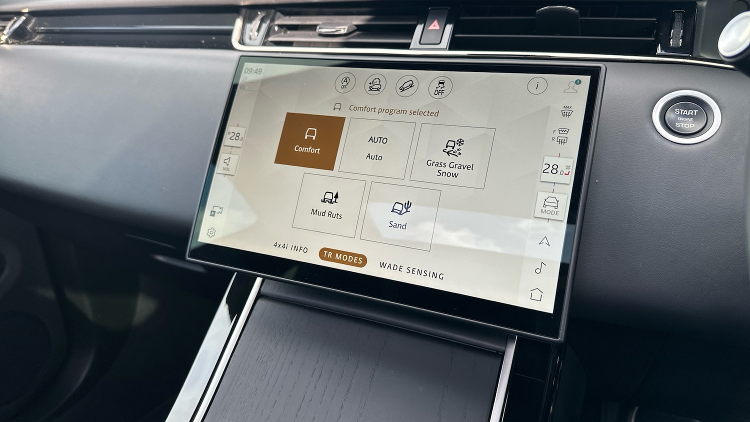 Used Land Rover Range Rover Evoque 2025 for sale - 77813284: Photo 59