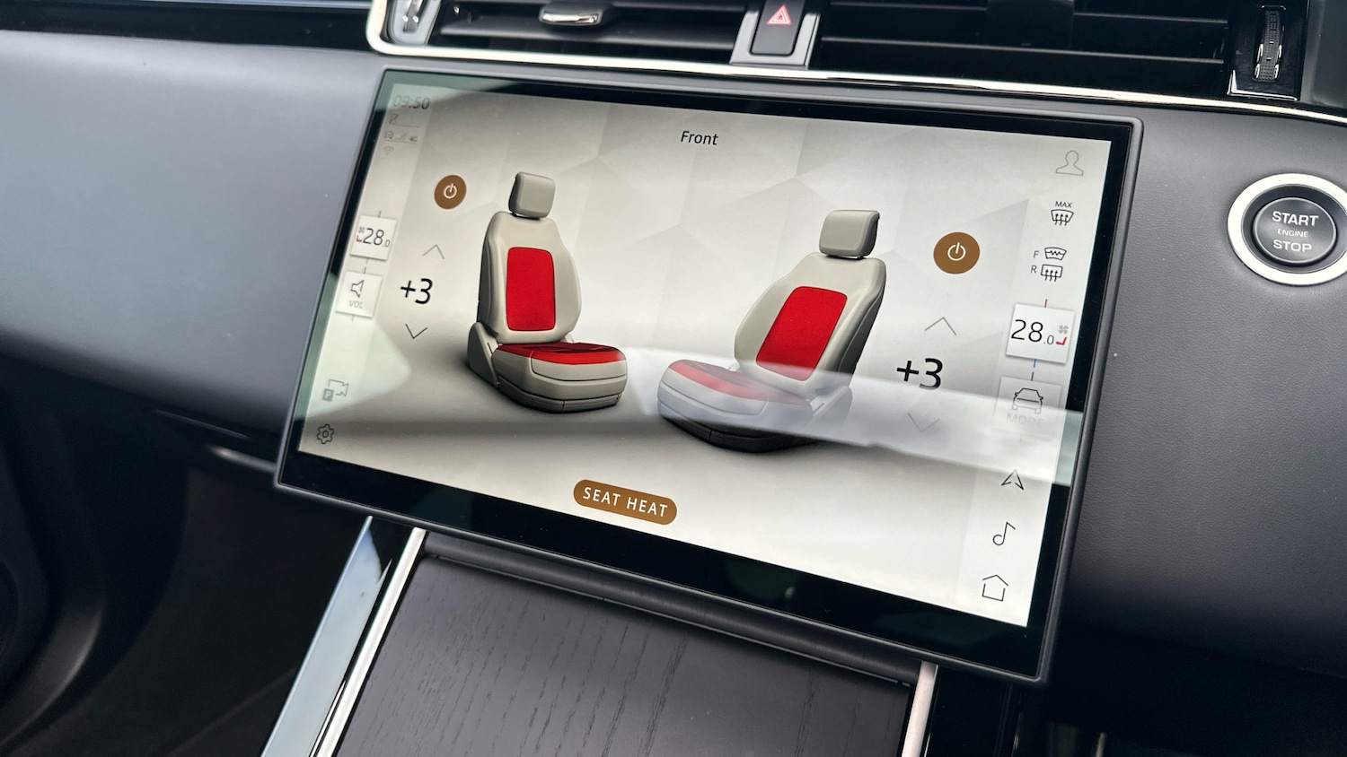 Used Land Rover Range Rover Evoque 2025 for sale - 77813284: Photo 65