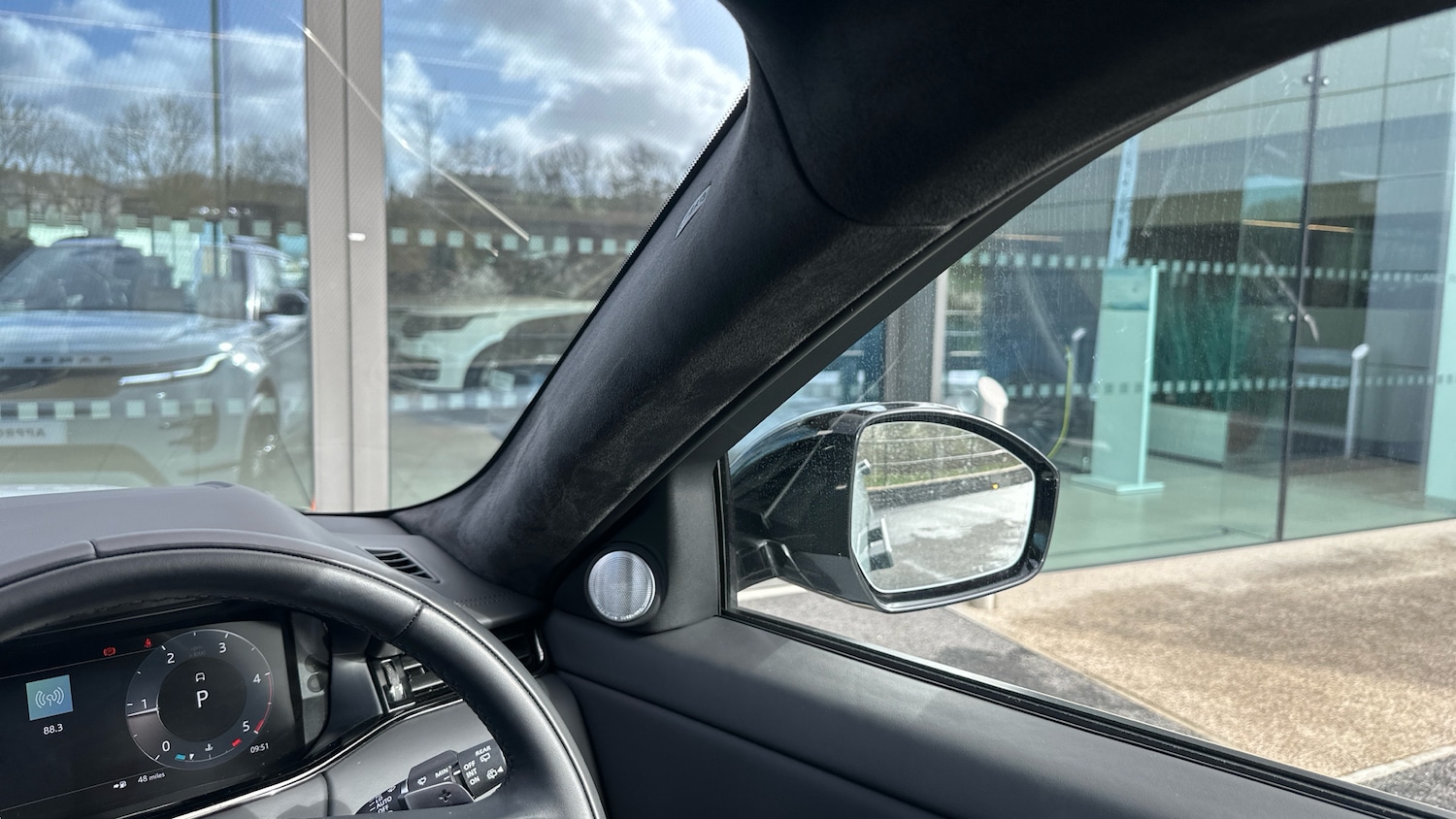 Used Land Rover Range Rover Evoque 2025 for sale - 77813284: Photo 68