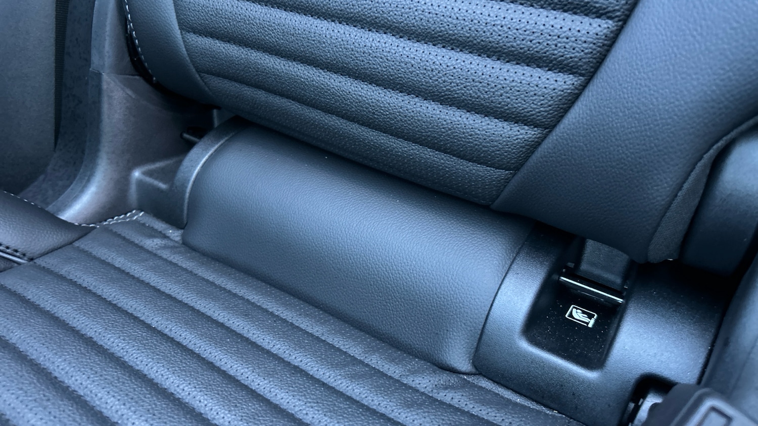 Used Land Rover Discovery Sport 2025 for sale - 78064323: Photo 44