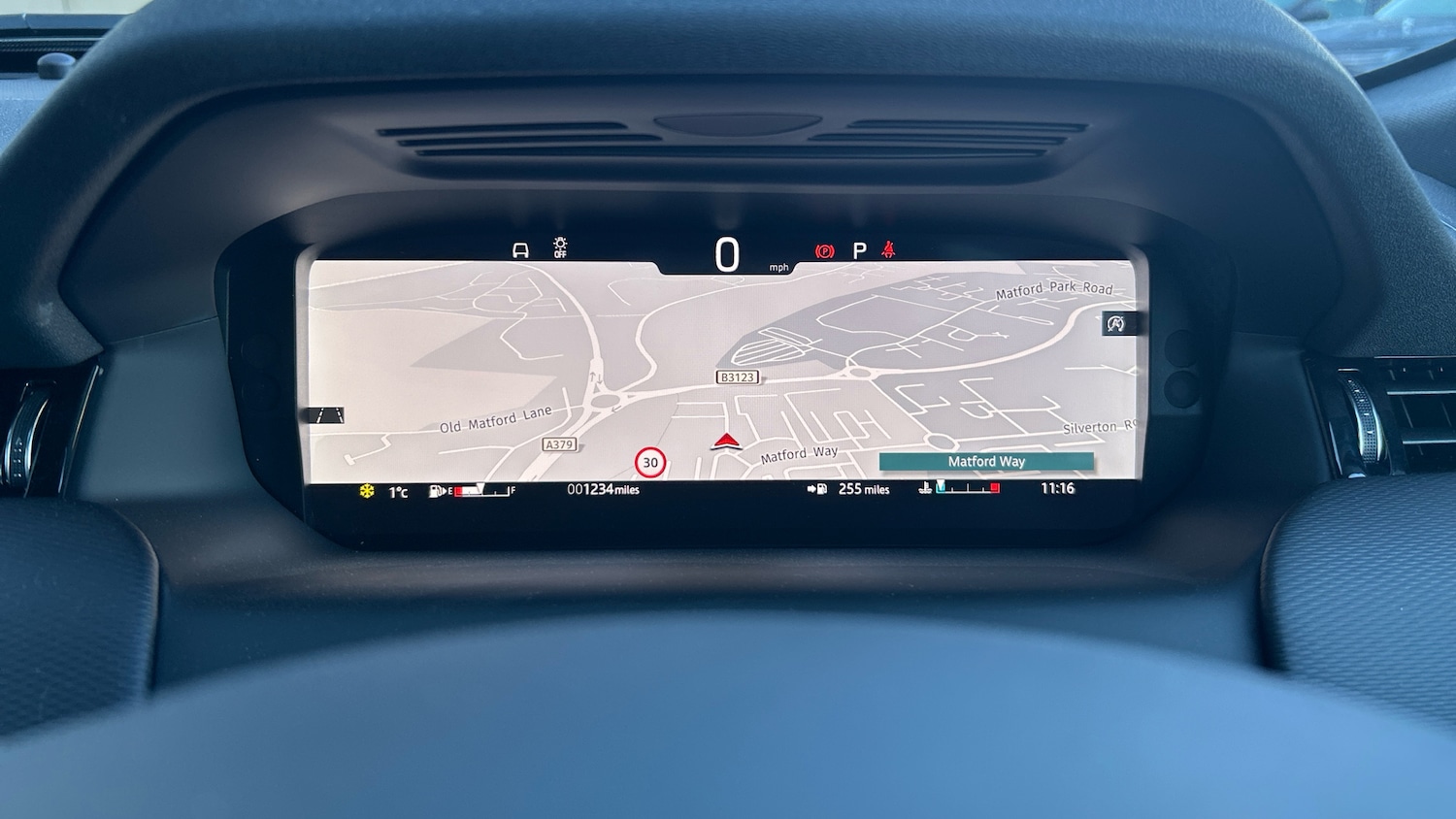 Used Land Rover Discovery Sport 2025 for sale - 78064323: Photo 78