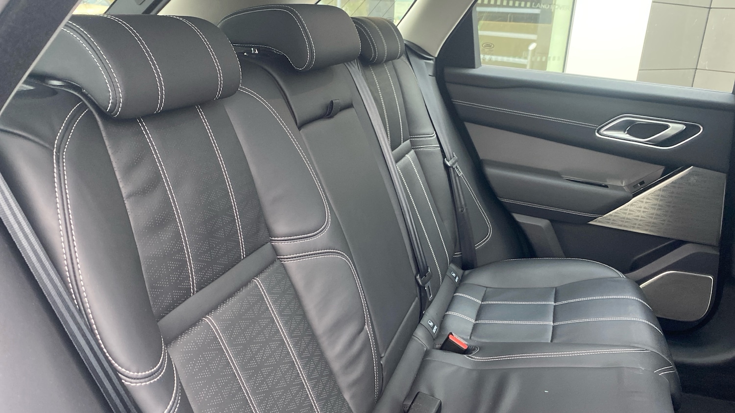 Used Land Rover Range Rover Velar 2021 for sale - 77813283: Photo 34