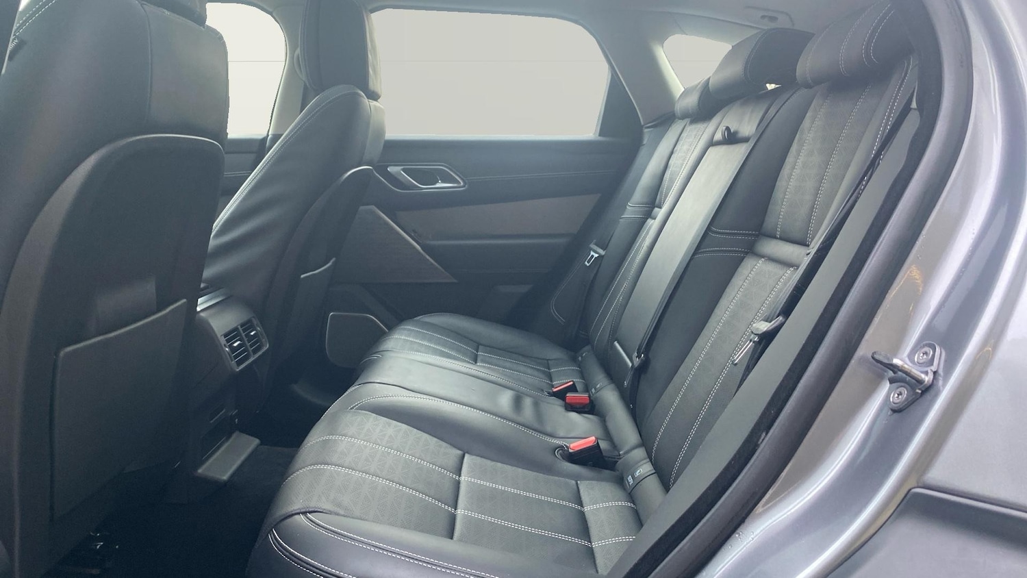 Used Land Rover Range Rover Velar 2021 for sale - 77813283: Photo 4