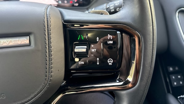 Used Land Rover Range Rover Velar 2024 for sale - 76220677: Photo 34