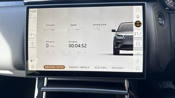 Used Land Rover Range Rover Velar 2024 for sale - 76220677: Photo 41