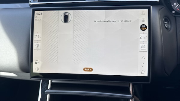 Used Land Rover Range Rover Velar 2024 for sale - 76220677: Photo 48