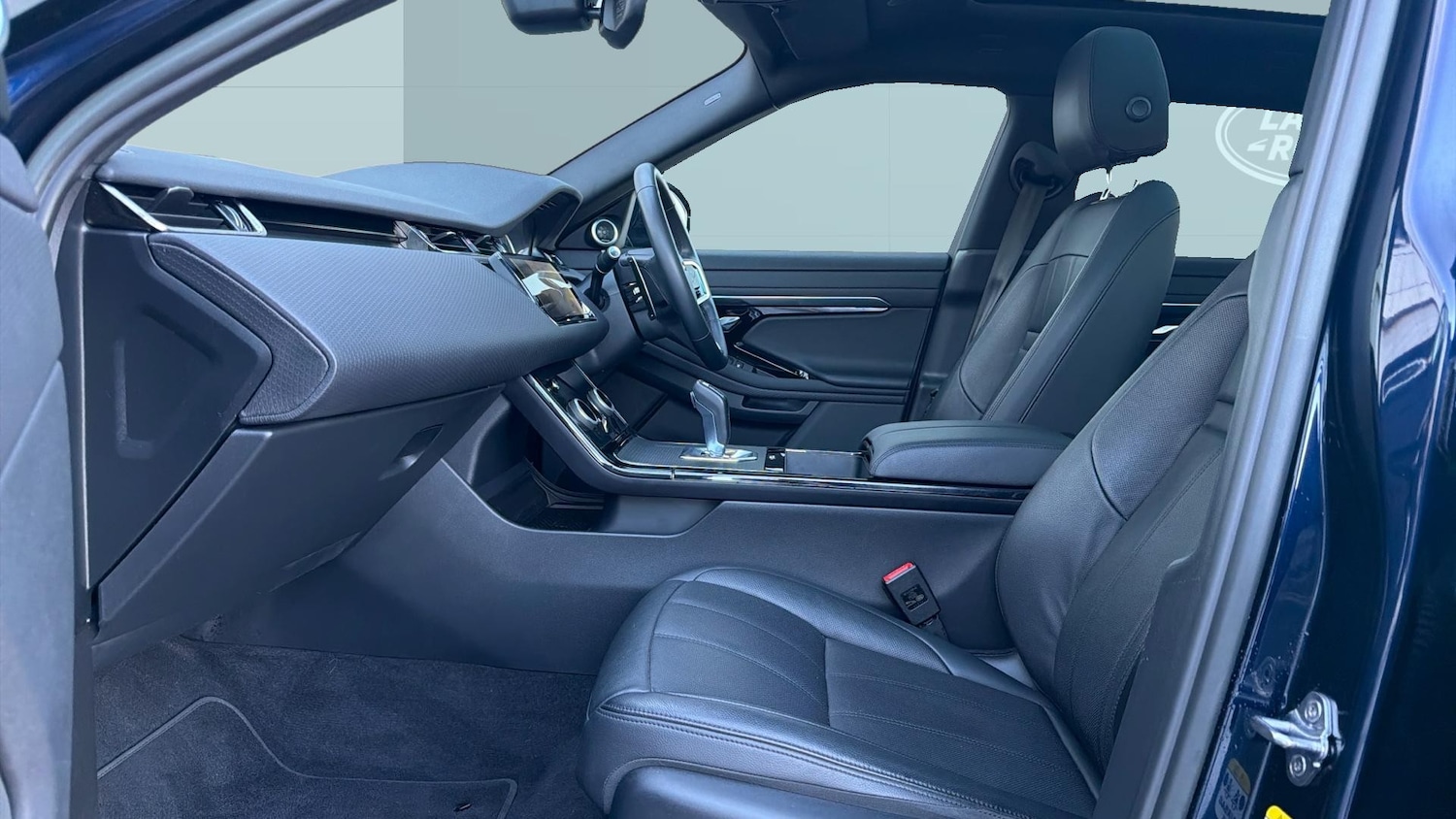 Used Land Rover Range Rover Evoque 2022 for sale - 76830516: Photo 3