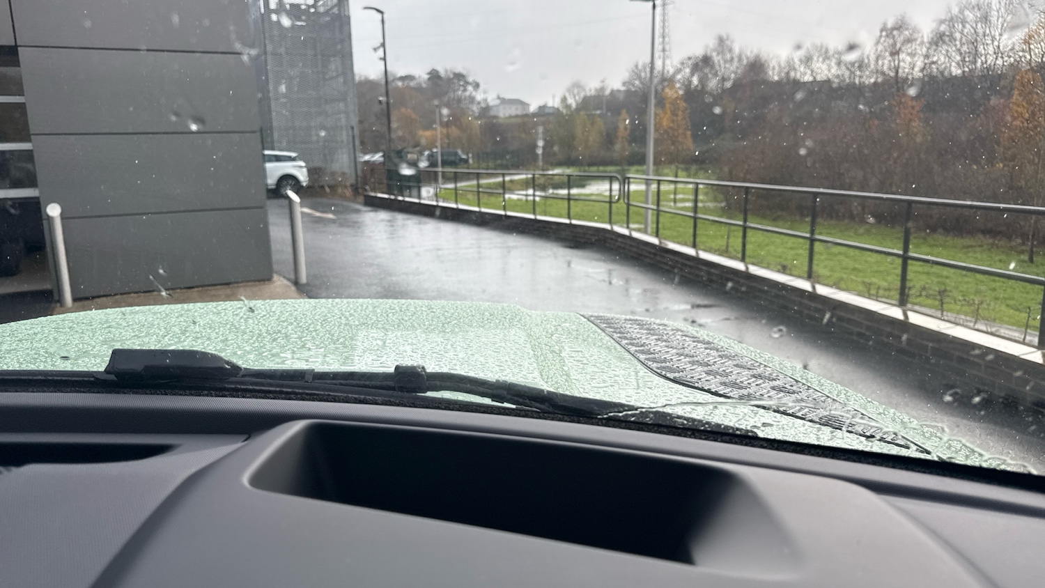 Used Land Rover Defender 2023 for sale - 76808033: Photo 37