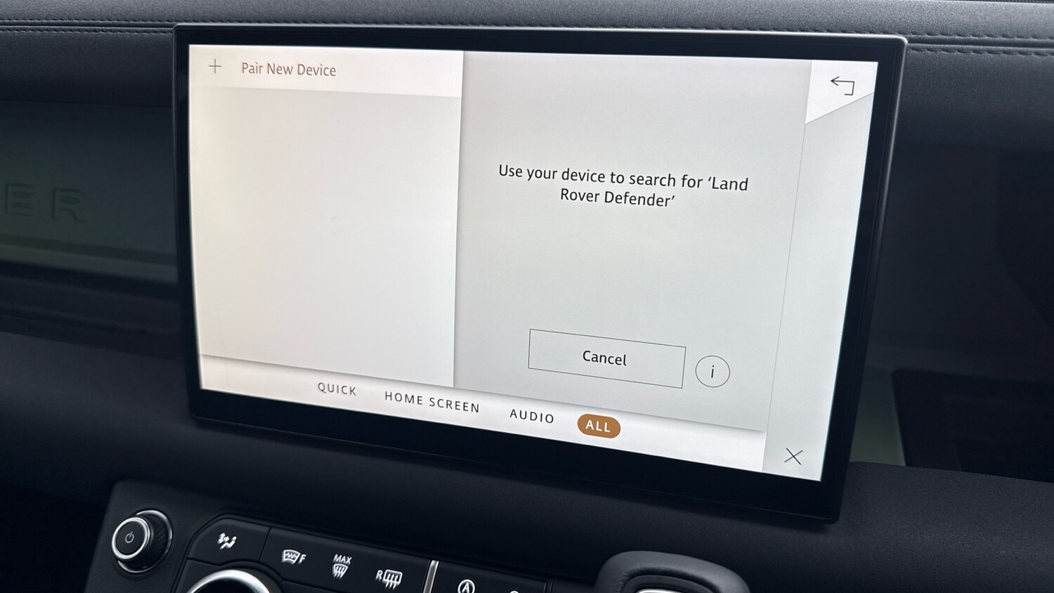 Used Land Rover Defender 2023 for sale - 76808033: Photo 45