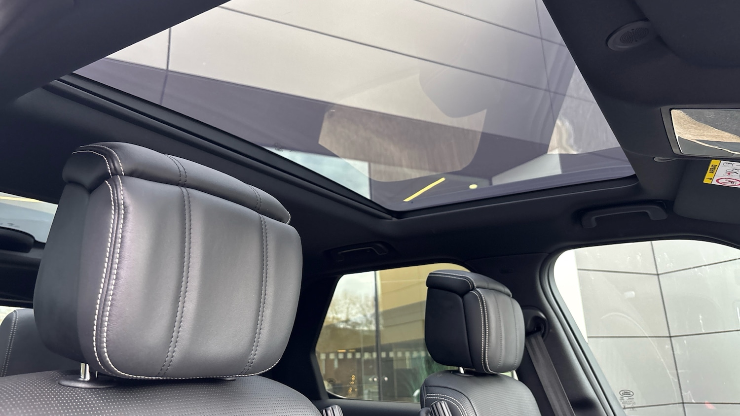 Used Land Rover Discovery 2024 for sale - 77007987: Photo 20