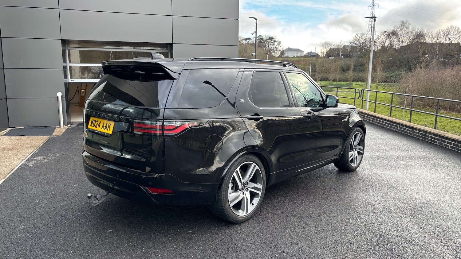 Used Land Rover Discovery 2024 for sale - 77007987: Photo 31