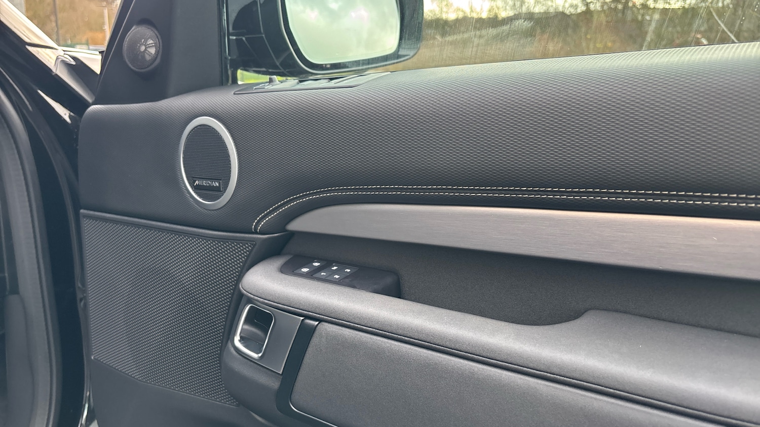 Used Land Rover Discovery 2024 for sale - 77007987: Photo 47