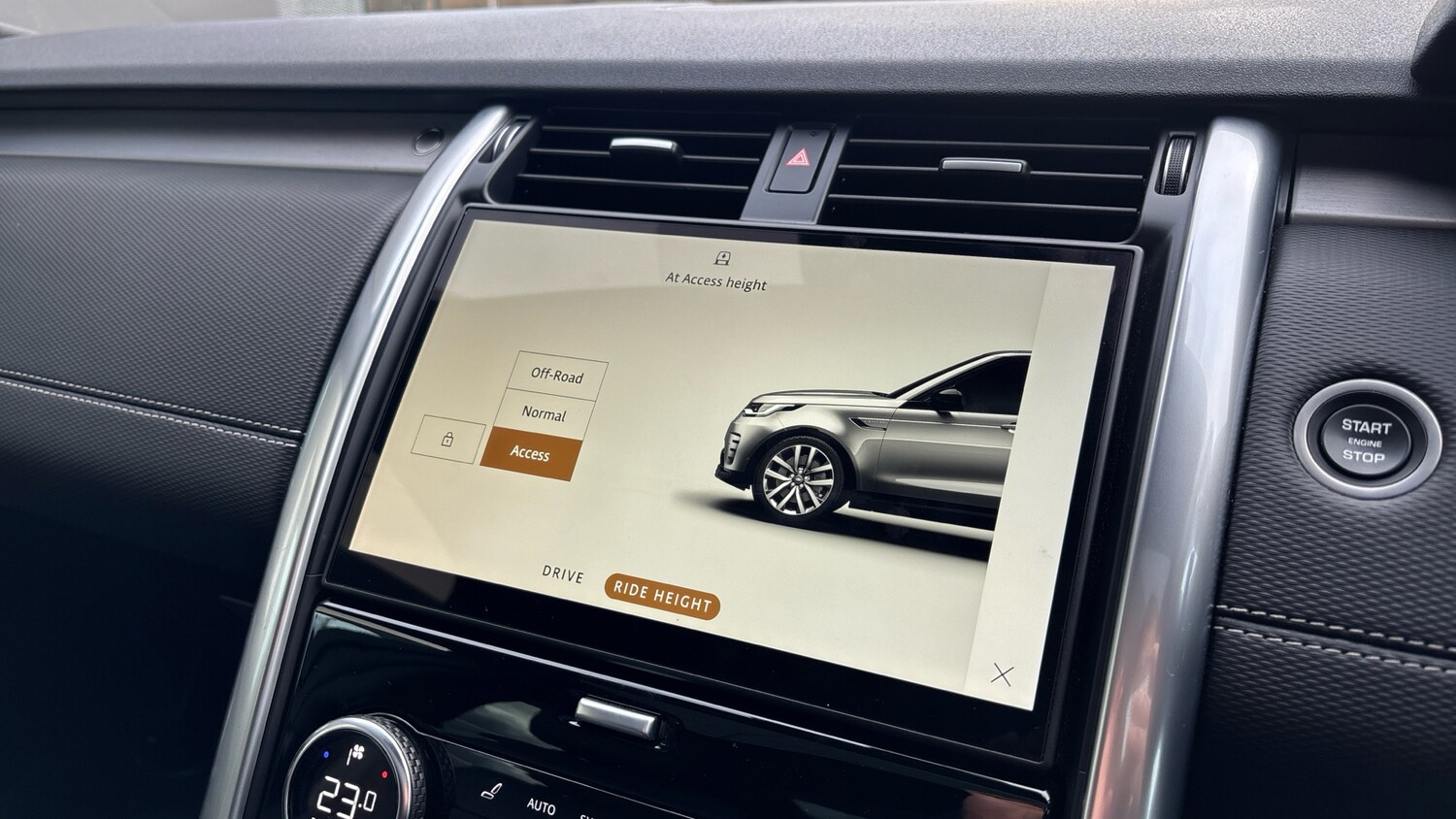 Used Land Rover Discovery 2024 for sale - 77007987: Photo 52