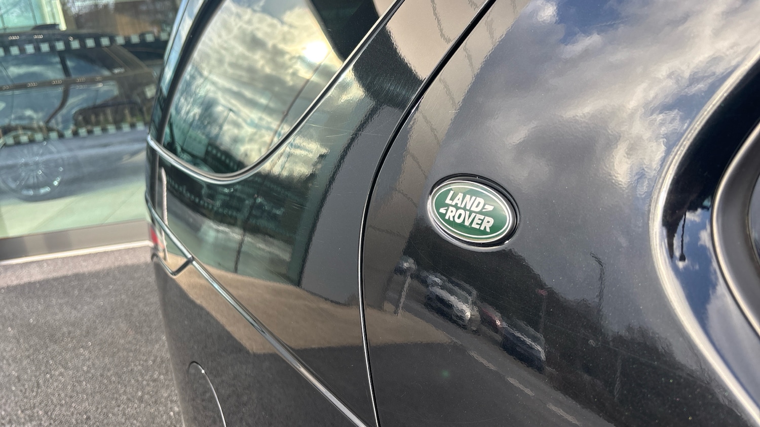 Used Land Rover Discovery 2023 for sale - 77763346: Photo 24