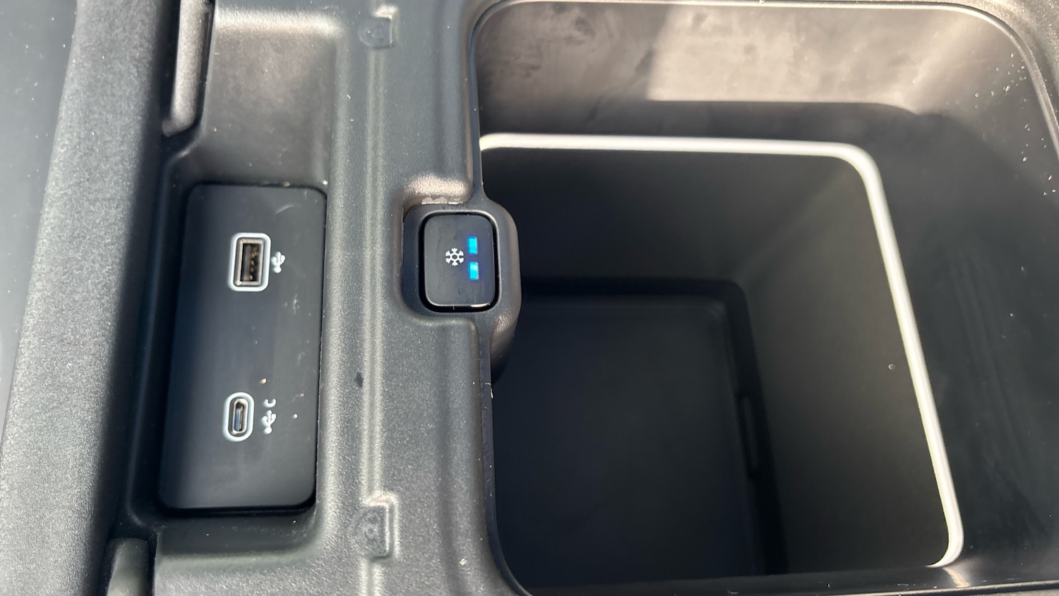 Used Land Rover Discovery 2023 for sale - 77763346: Photo 45