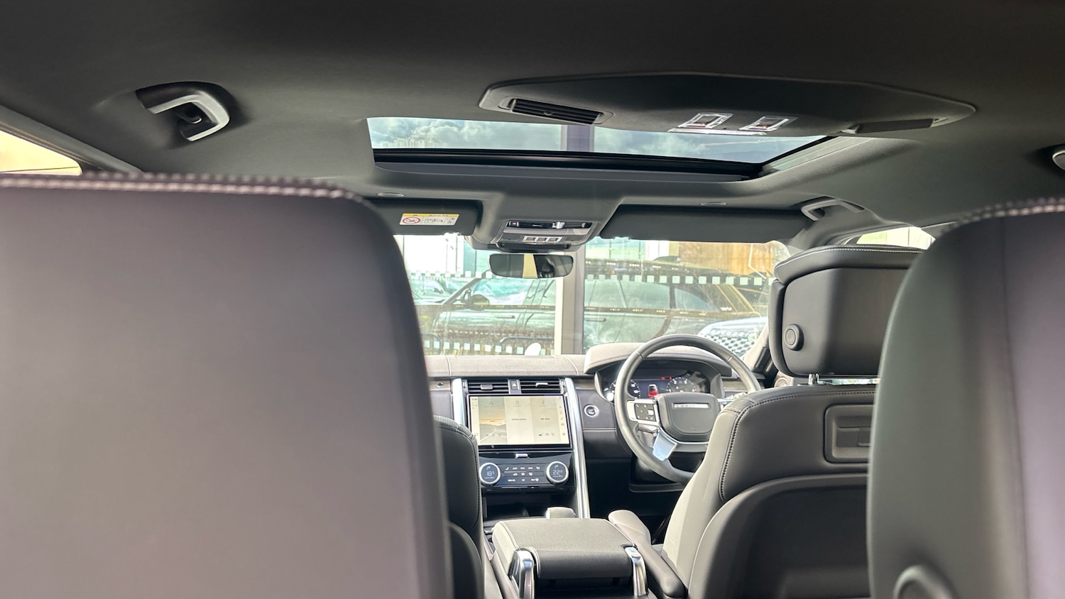 Used Land Rover Discovery 2023 for sale - 77763346: Photo 49