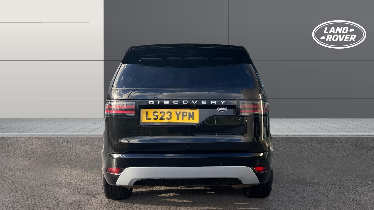 Used Land Rover Discovery 2023 for sale - 77763346: Photo 6