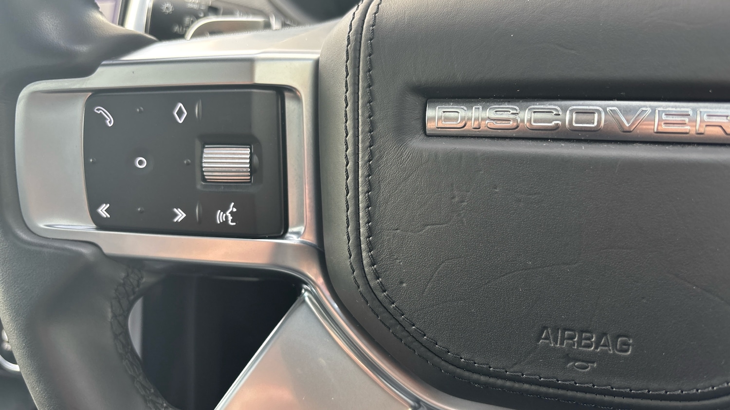 Used Land Rover Discovery 2023 for sale - 77763346: Photo 62