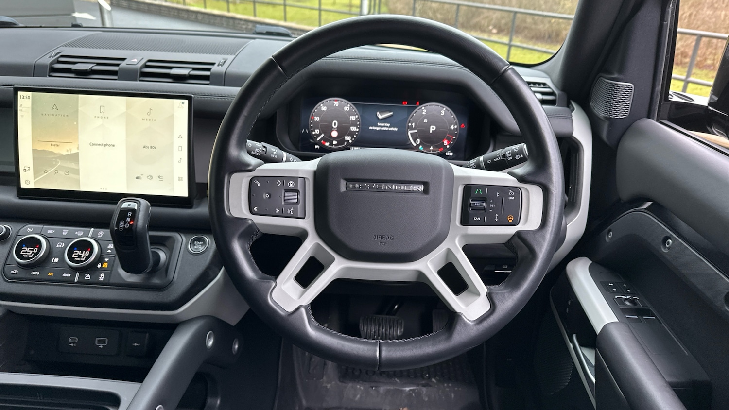 Used Land Rover Defender 2024 for sale - 77271260: Photo 15