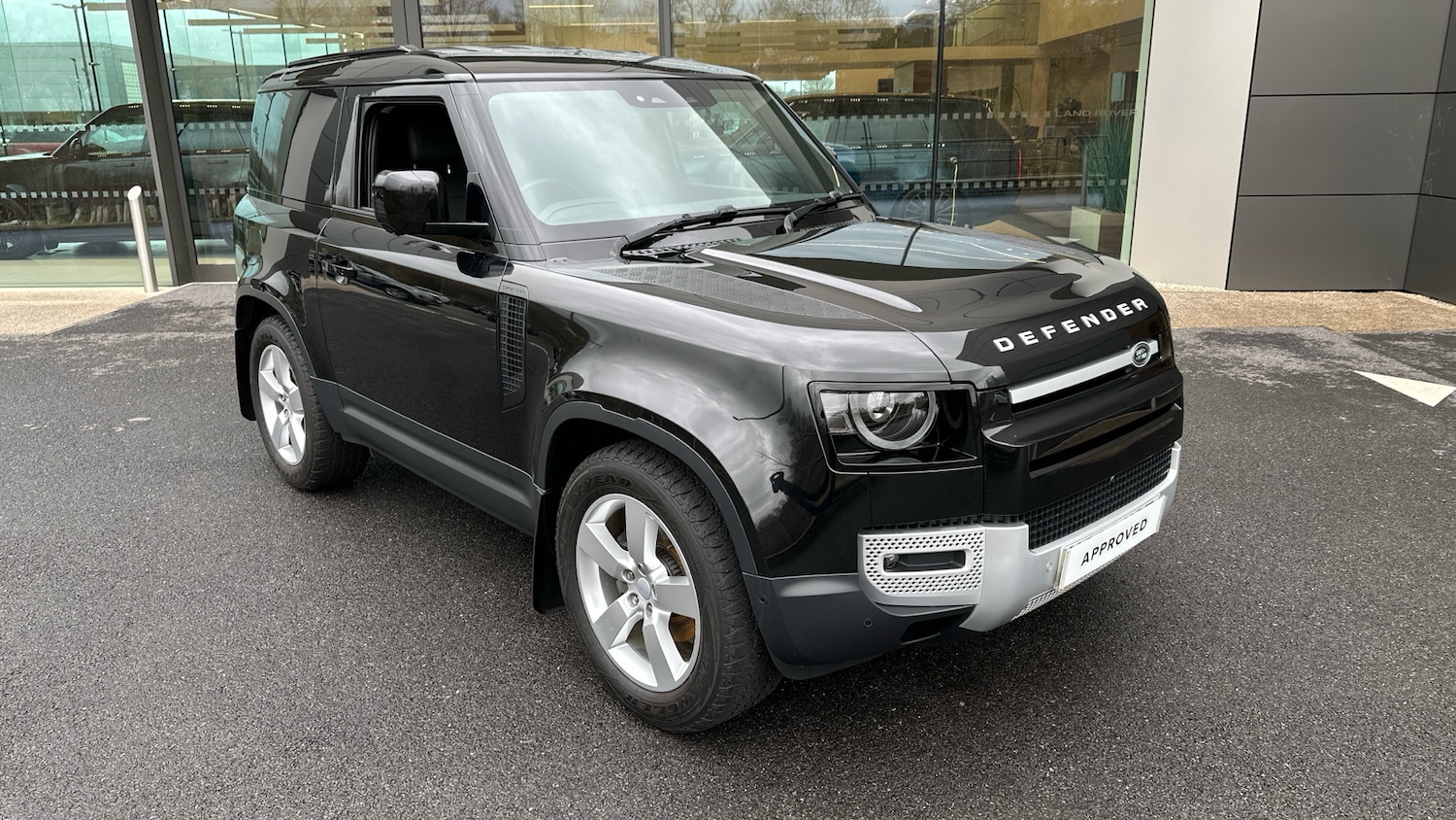 Used Land Rover Defender 2024 for sale - 77271260: Photo 20