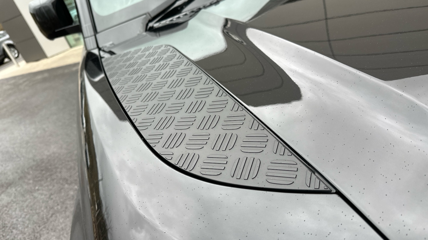 Used Land Rover Defender 2024 for sale - 77271260: Photo 24