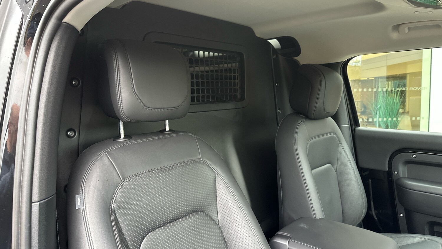 Used Land Rover Defender 2024 for sale - 77271260: Photo 45