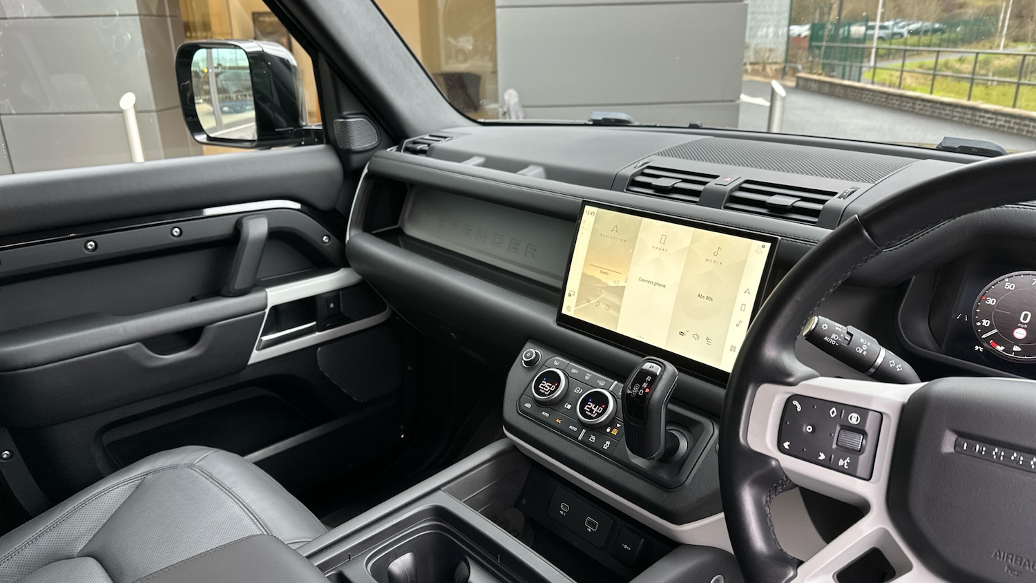 Used Land Rover Defender 2024 for sale - 77271260: Photo 46