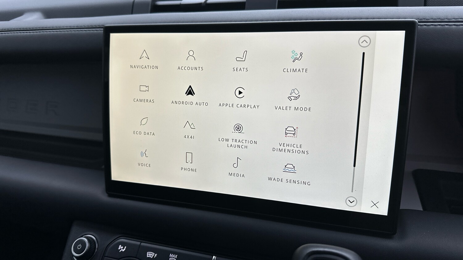 Used Land Rover Defender 2024 for sale - 77271260: Photo 58