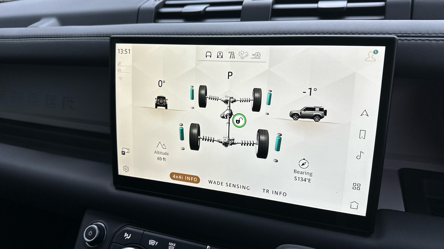 Used Land Rover Defender 2024 for sale - 77271260: Photo 64