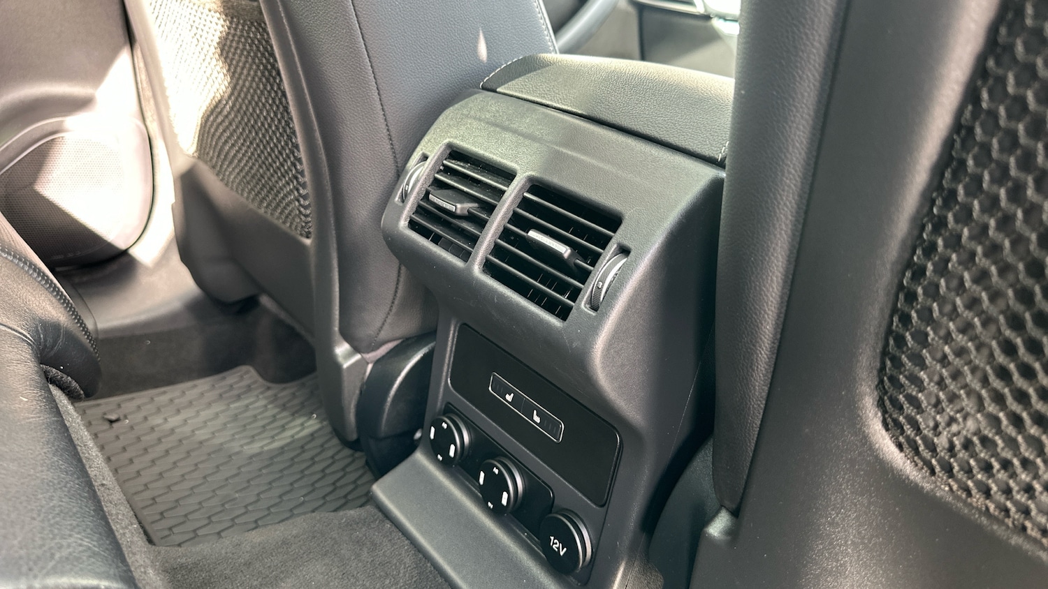 Used Jaguar F-Pace 2017 for sale - 77729704: Photo 18