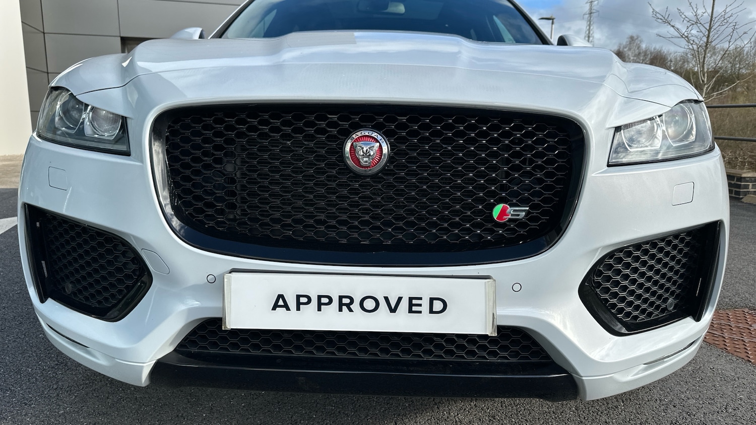 Used Jaguar F-Pace 2017 for sale - 77729704: Photo 24