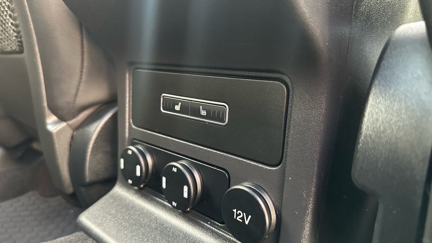 Used Jaguar F-Pace 2017 for sale - 77729704: Photo 32