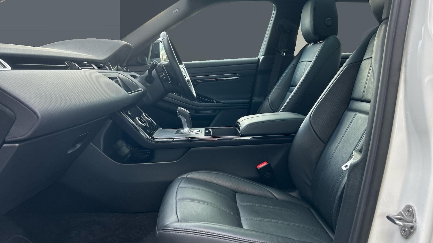 Used Land Rover Range Rover Evoque 2022 for sale - 77179905: Photo 3