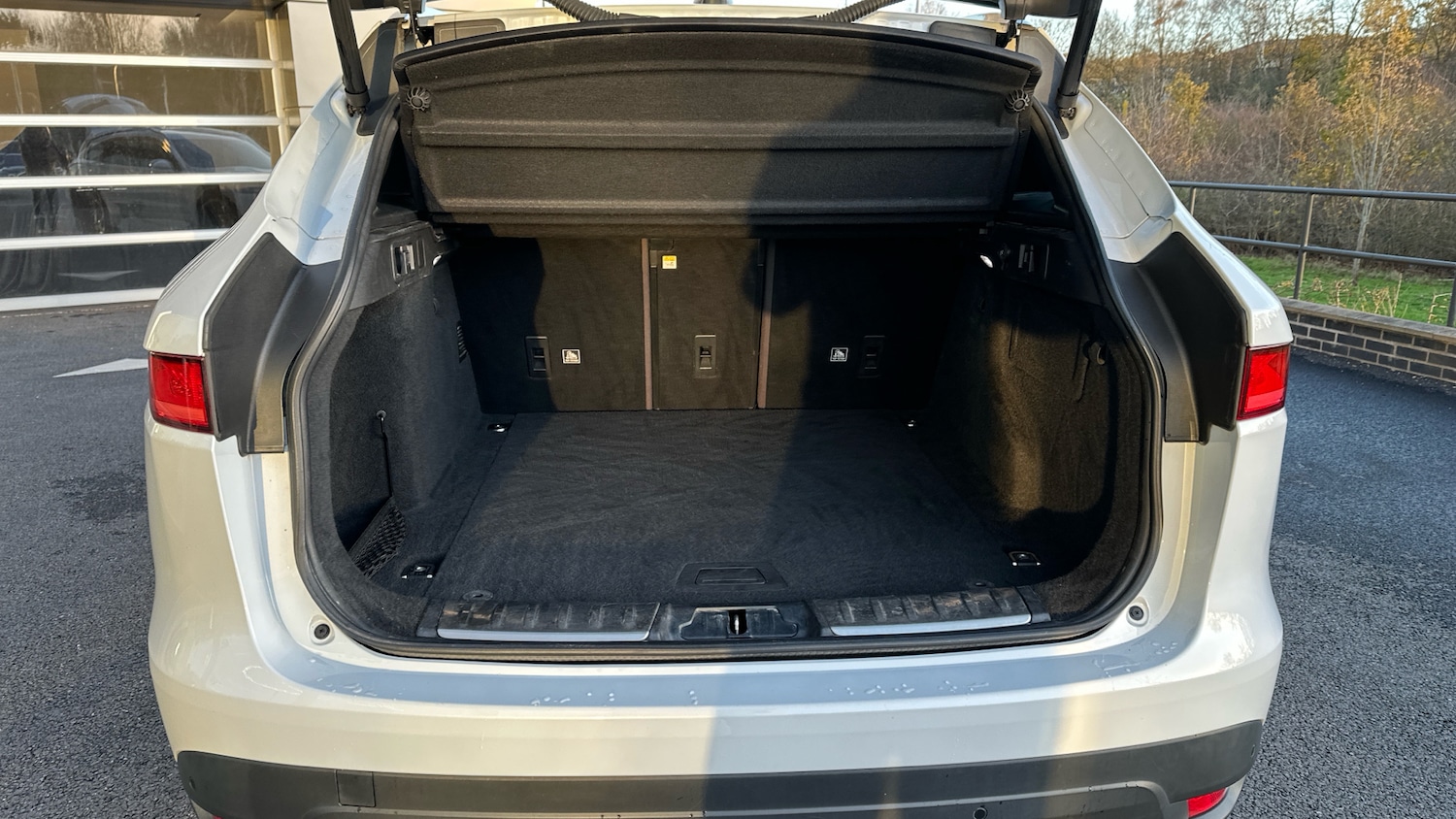 Used Jaguar F-Pace 2019 for sale - 76835336: Photo 10